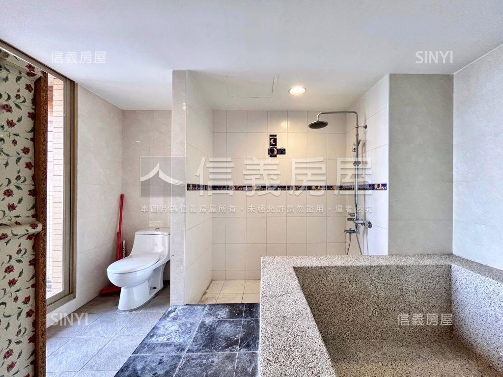 上城樓中樓平車位房屋室內格局與周邊環境