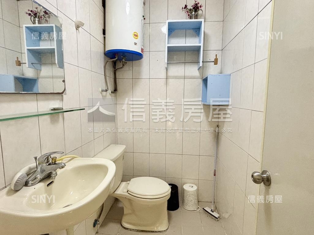 裕農透天包租套房Ｃ棟房屋室內格局與周邊環境