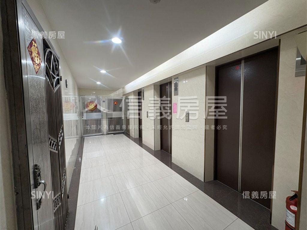名流正面光復南路大空間房屋室內格局與周邊環境