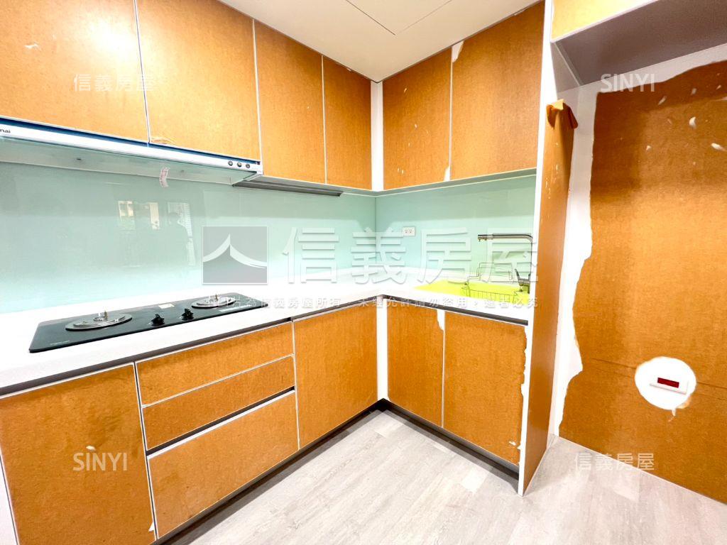 市鎮之櫻三房平車露臺戶房屋室內格局與周邊環境