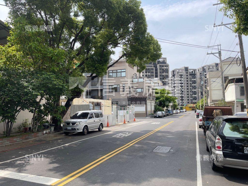 近水湳經貿中康邊間大地坪房屋室內格局與周邊環境