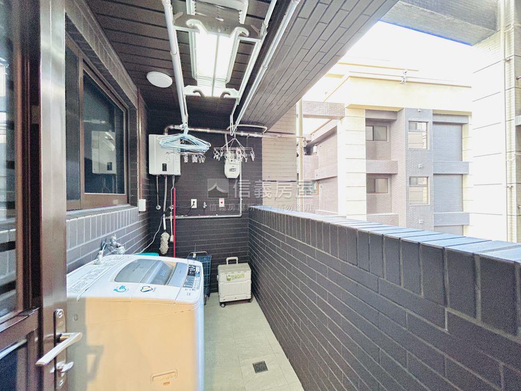 園首之道三房高樓景觀宅房屋室內格局與周邊環境