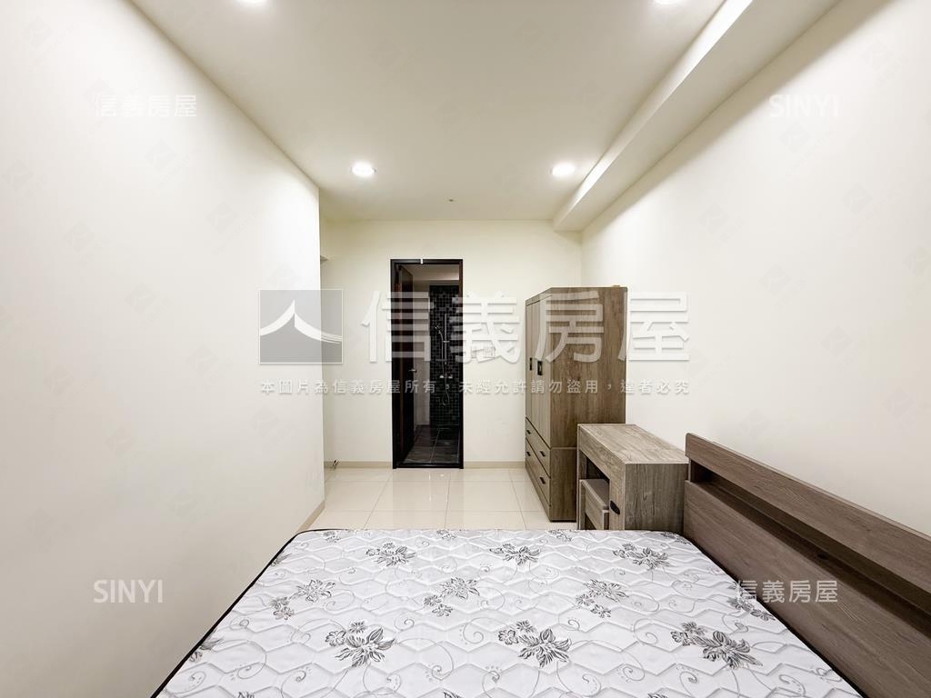 鼎山輕軌兩房兩衛高樓車位房屋室內格局與周邊環境