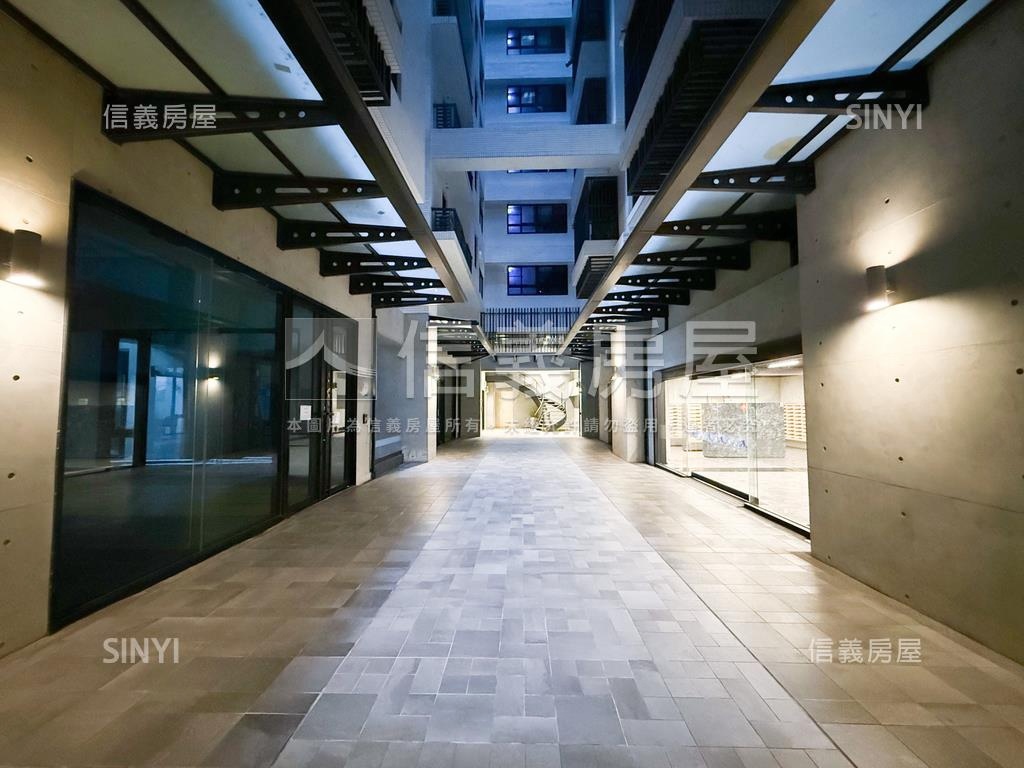 鼎山輕軌兩房兩衛高樓車位房屋室內格局與周邊環境