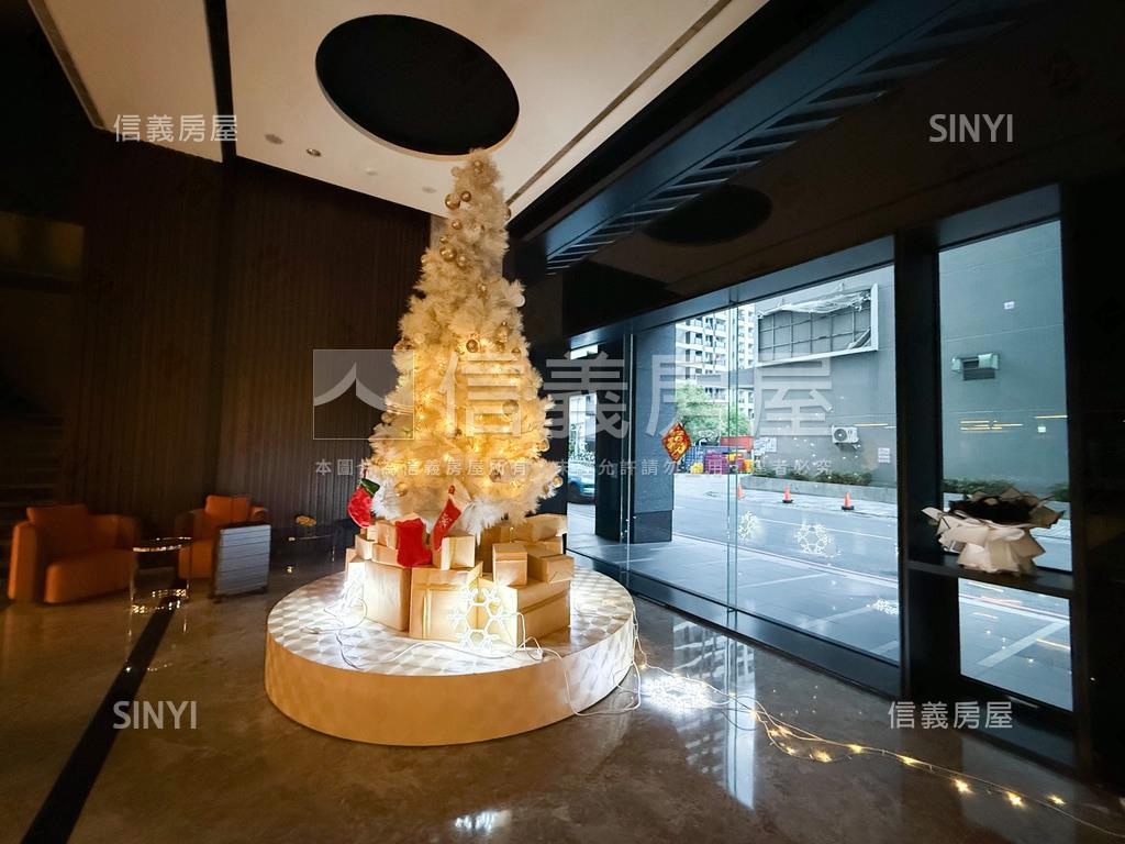 鼎山輕軌兩房兩衛高樓車位房屋室內格局與周邊環境