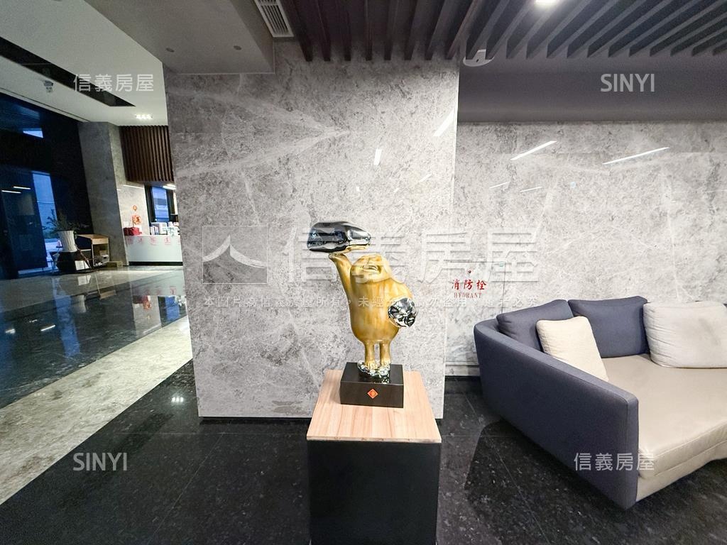 鼎山輕軌兩房兩衛高樓車位房屋室內格局與周邊環境