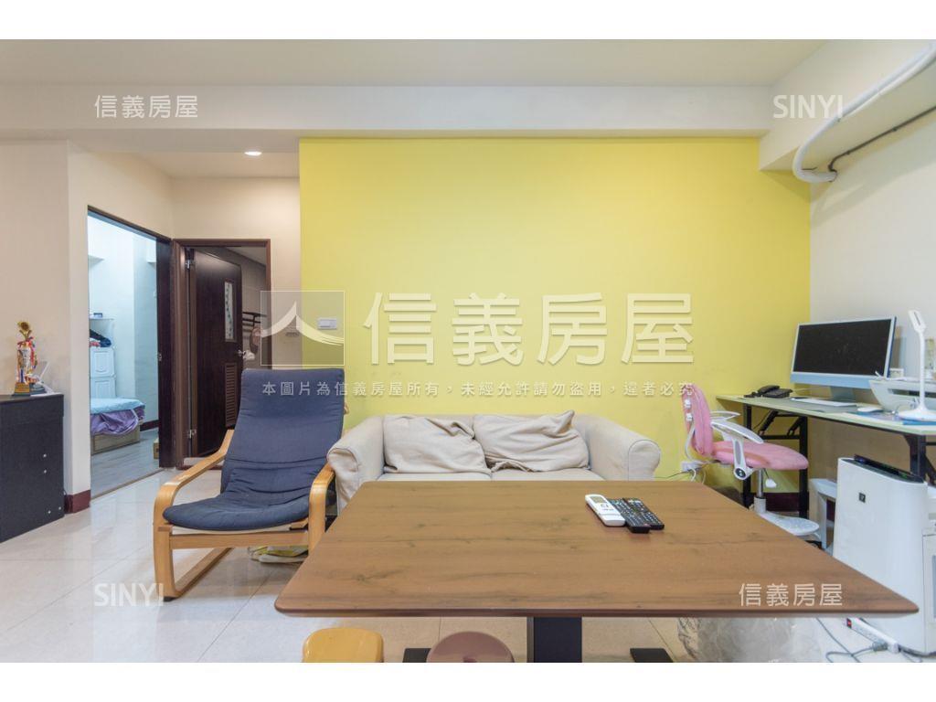 國宅免搭電梯精美裝潢一樓房屋室內格局與周邊環境