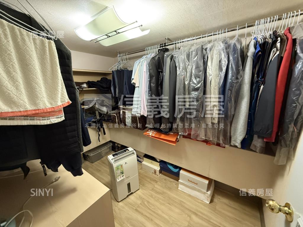 植物園實小學區四房１樓房屋室內格局與周邊環境