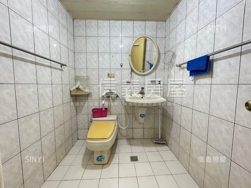 皇后大道●後棟精選３房房屋室內格局與周邊環境