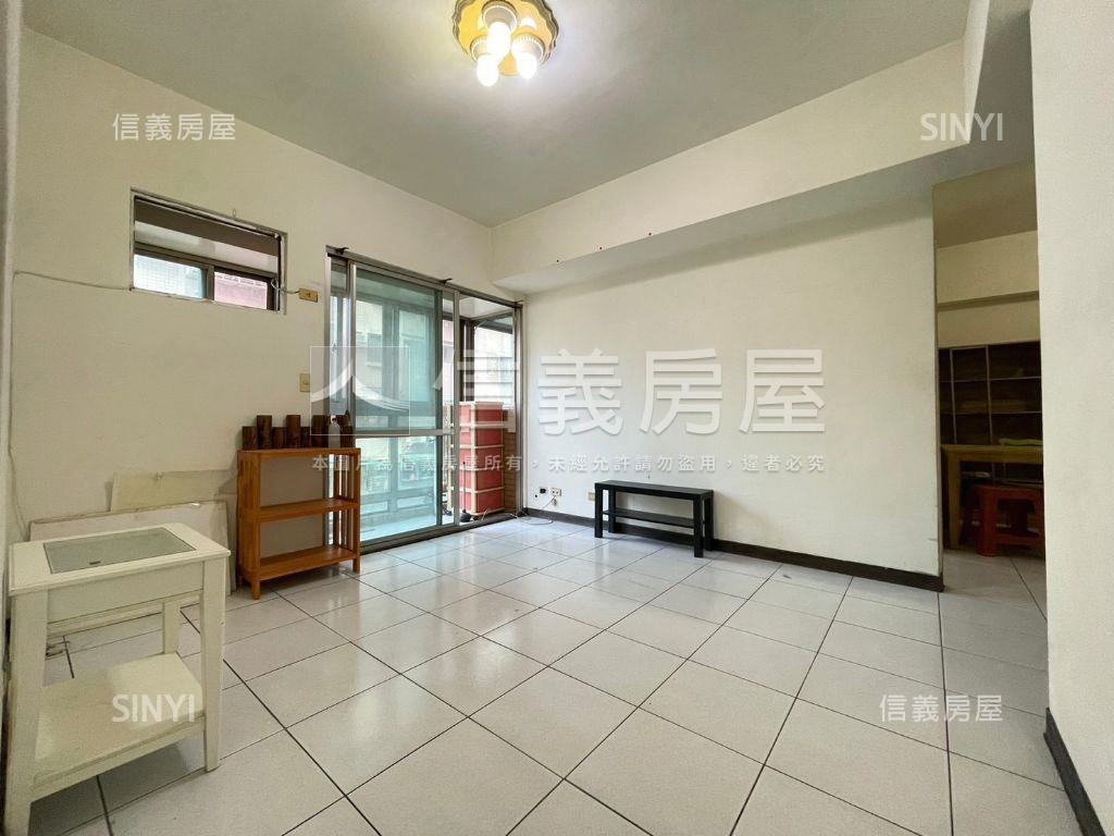 皇后大道●後棟精選３房房屋室內格局與周邊環境