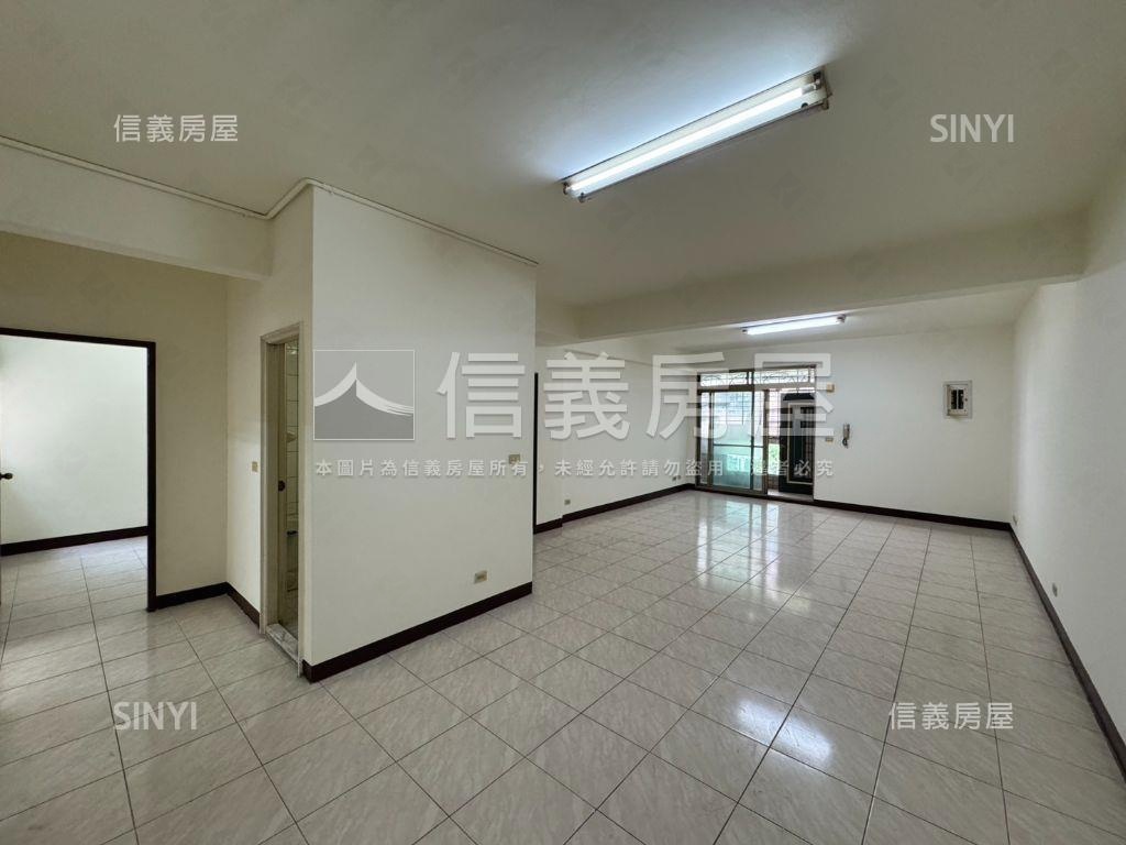 樹林秀泰年輕公寓獨戶二樓房屋室內格局與周邊環境