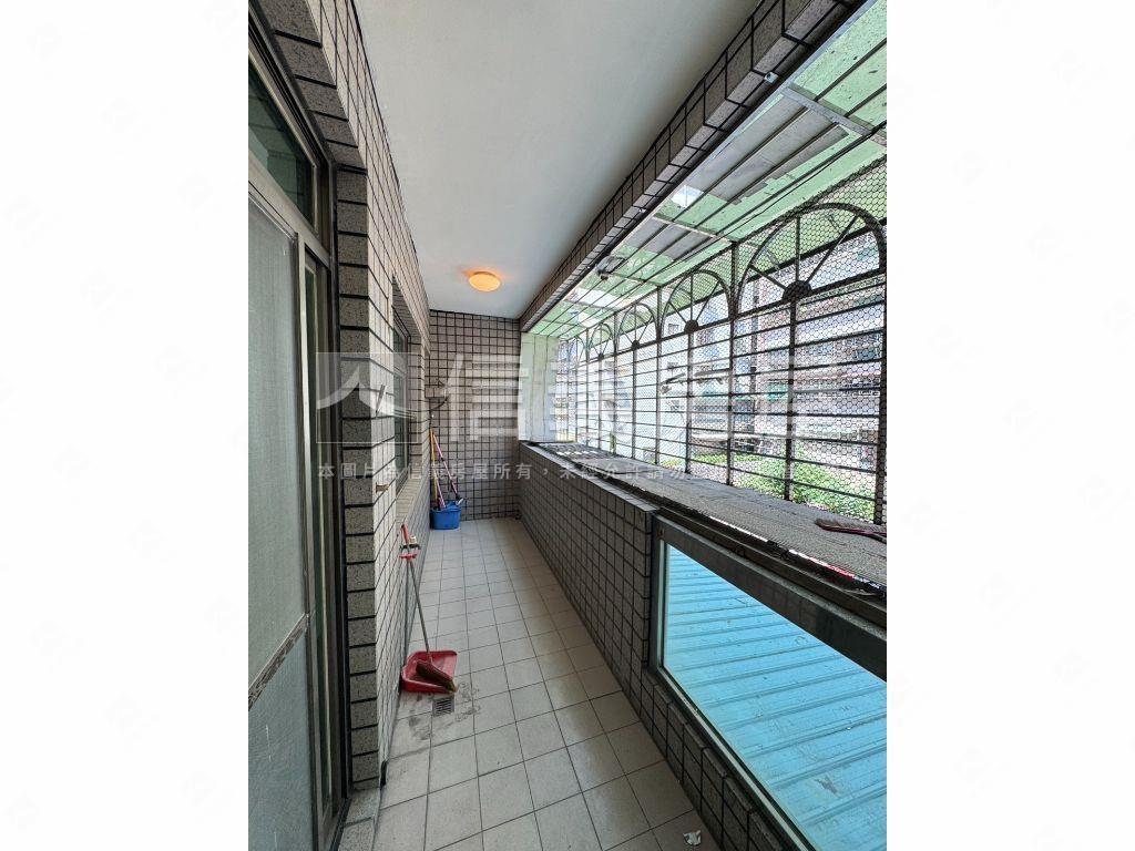 樹林秀泰年輕公寓獨戶二樓房屋室內格局與周邊環境