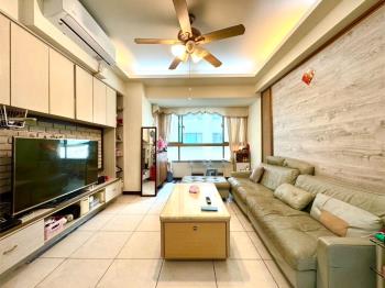 當代藝術３房１室含車位