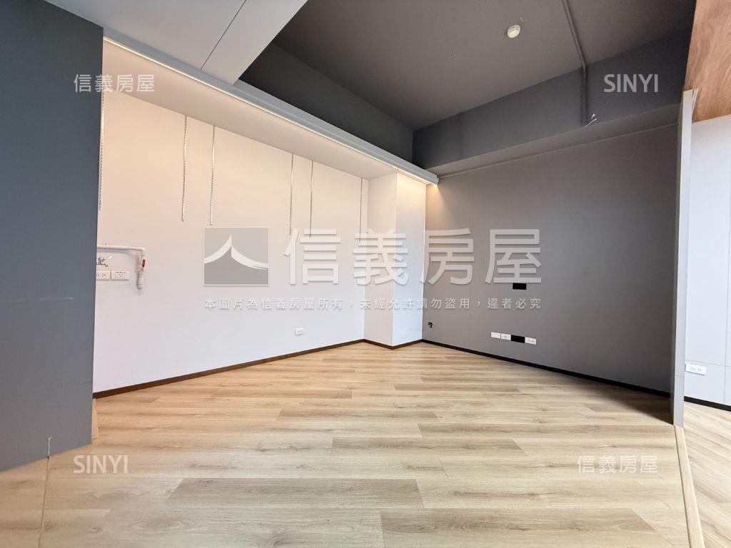 晶華酒店旁管理電梯房屋室內格局與周邊環境