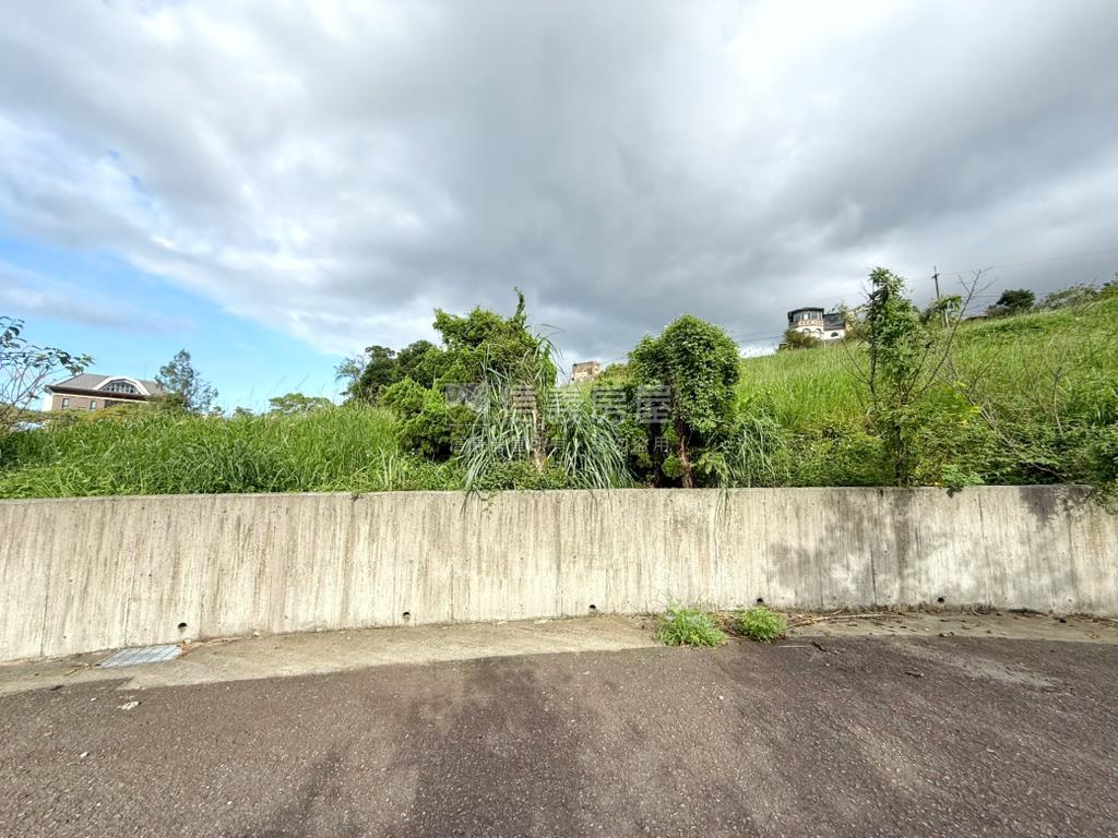 丙建約３１３坪稀有釋出房屋室內格局與周邊環境