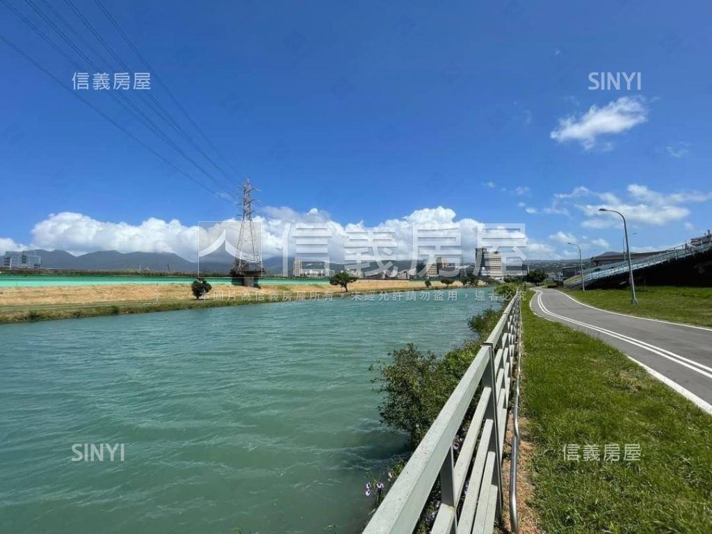 常殷一域兩房坡平車位房屋室內格局與周邊環境