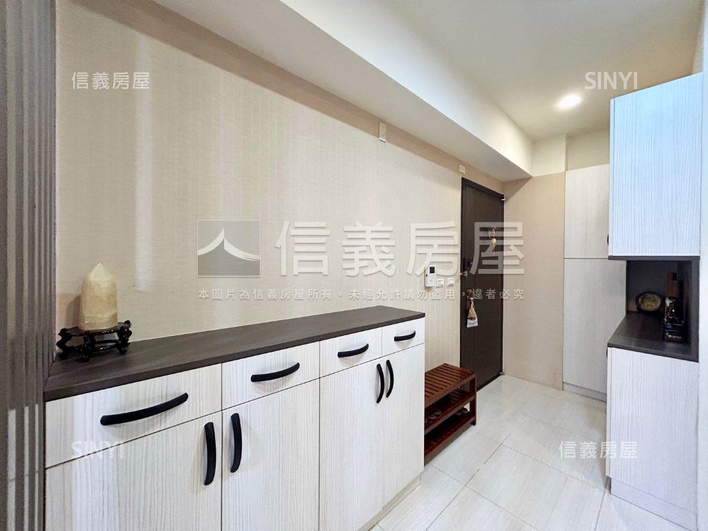 成功學區典雅露臺大三房房屋室內格局與周邊環境