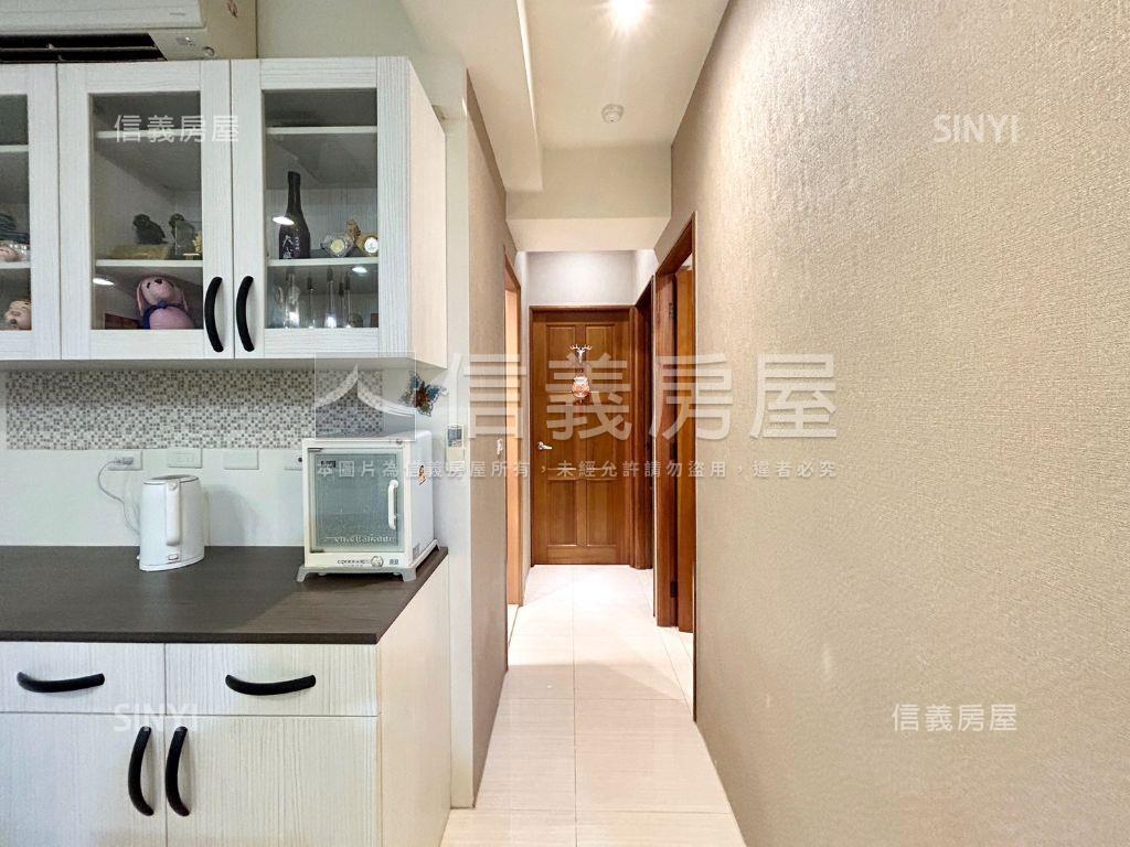 成功學區典雅露臺大三房房屋室內格局與周邊環境