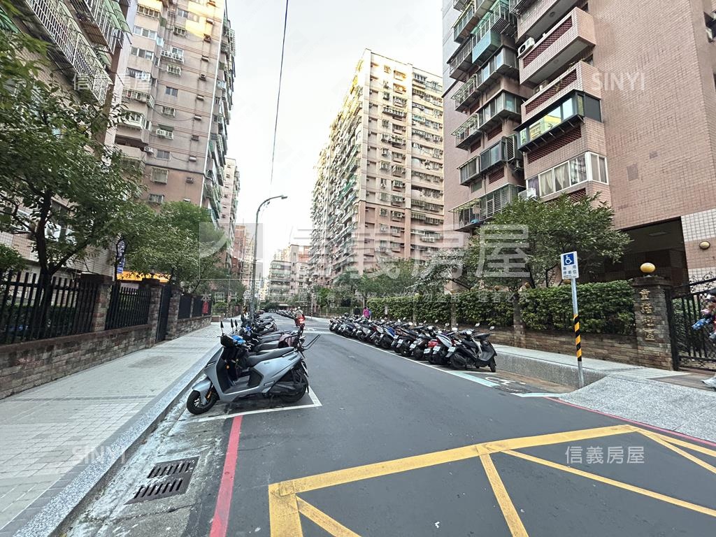 獨家專任★童話故事美兩房房屋室內格局與周邊環境