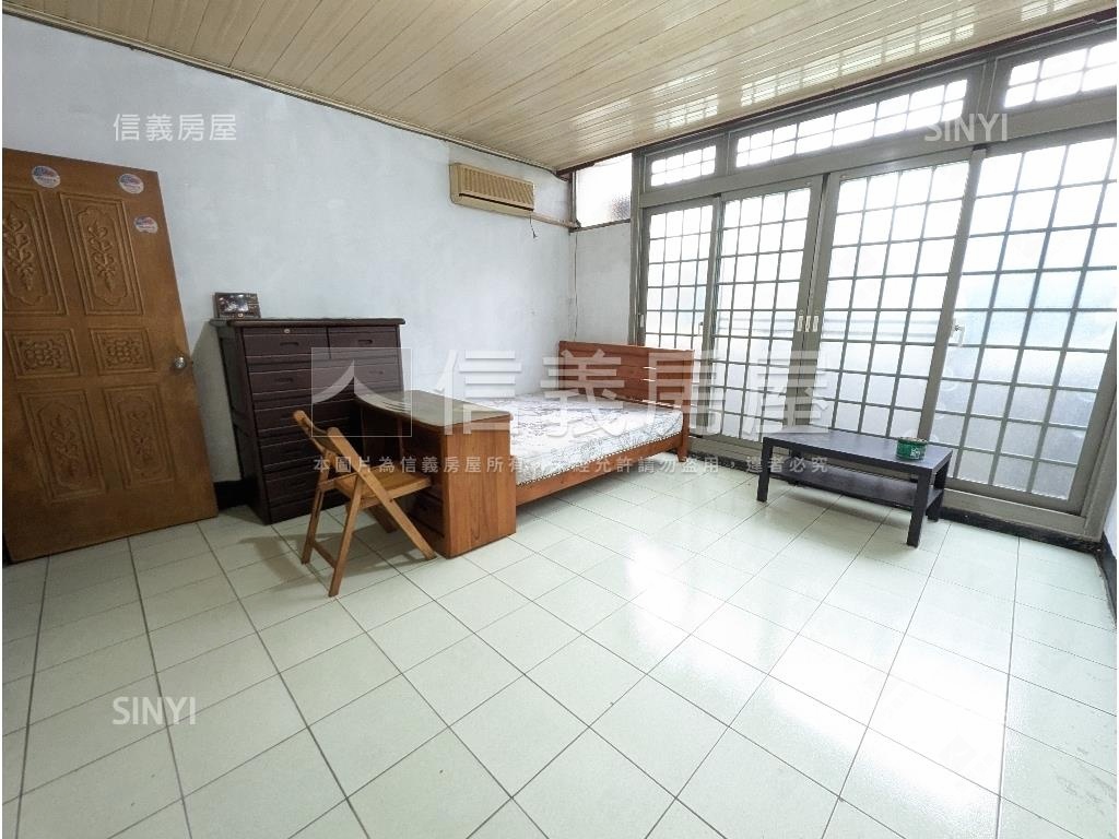 中航路高坪效透天美屋房屋室內格局與周邊環境