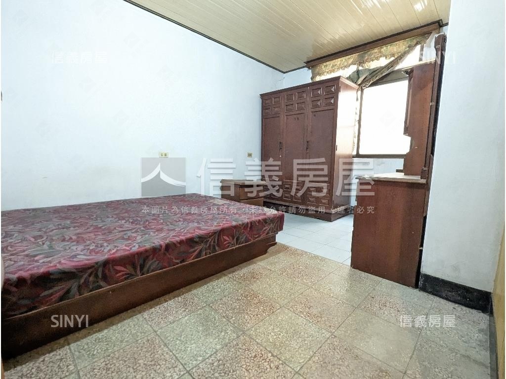 中航路高坪效透天美屋房屋室內格局與周邊環境