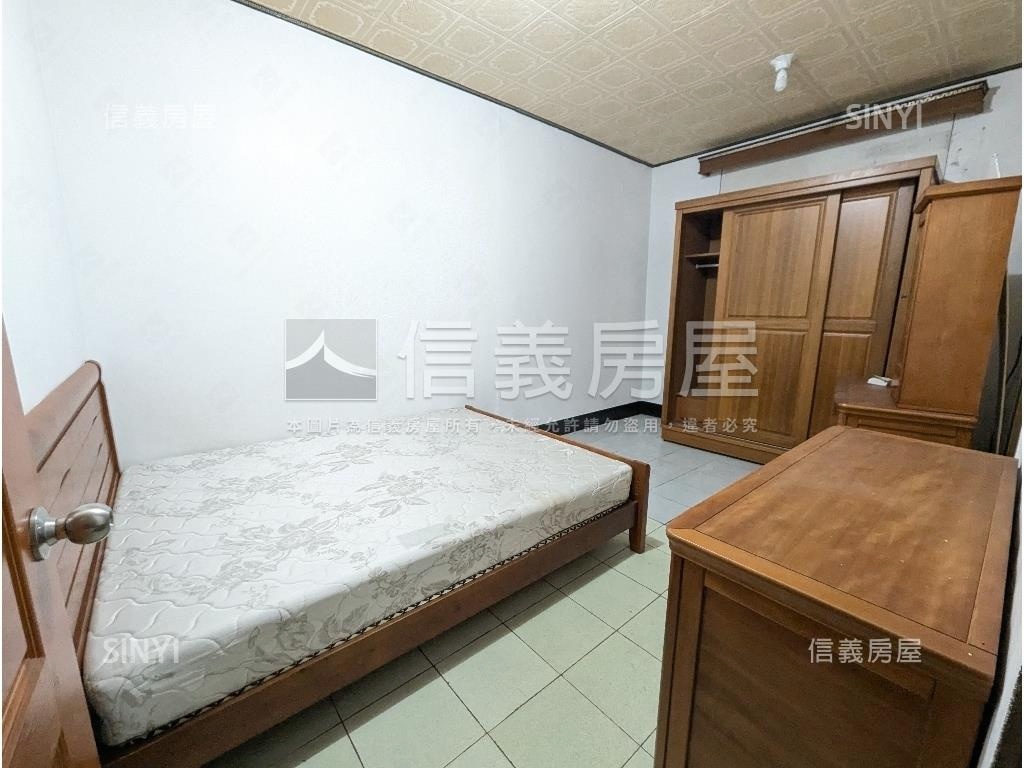 中航路高坪效透天美屋房屋室內格局與周邊環境