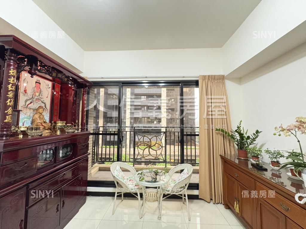 專任表參道✨三房平面車位房屋室內格局與周邊環境