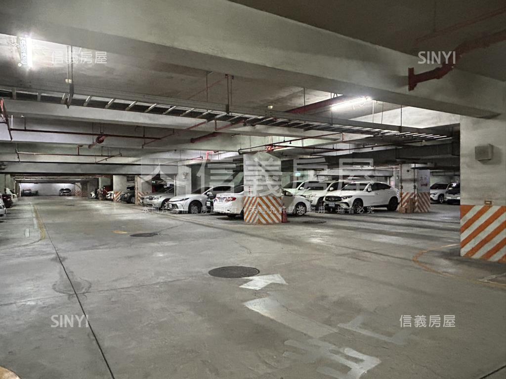 遠東ＡＢＣ廠辦房屋室內格局與周邊環境