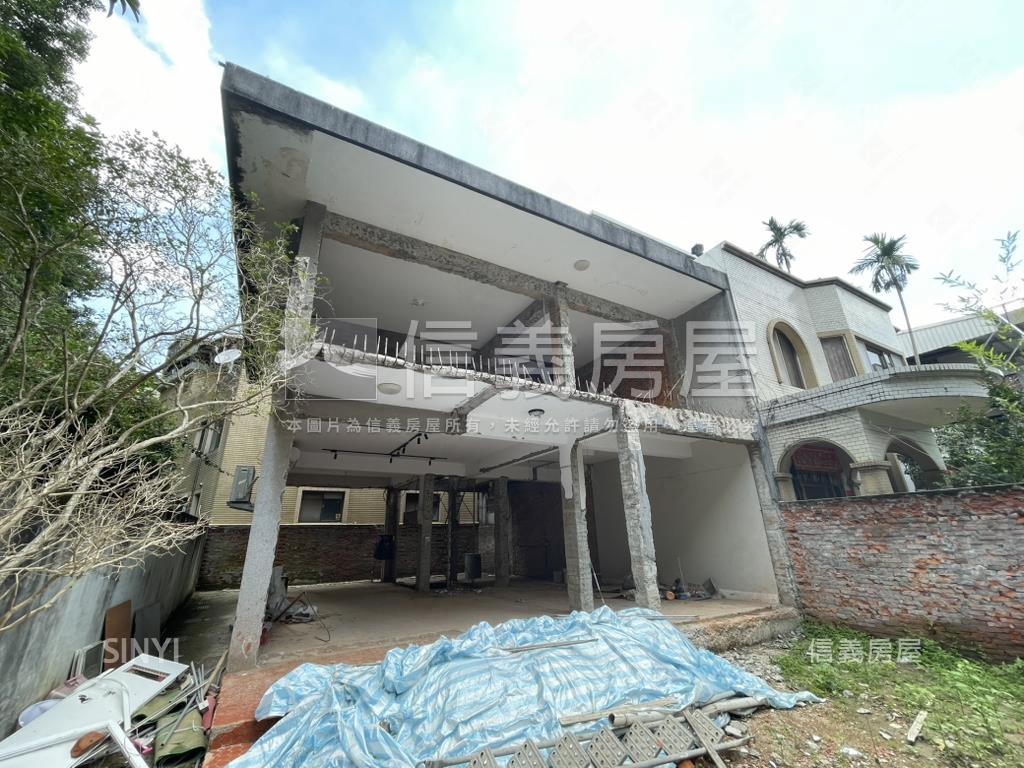 一戶一庭院．麗山新村房屋室內格局與周邊環境