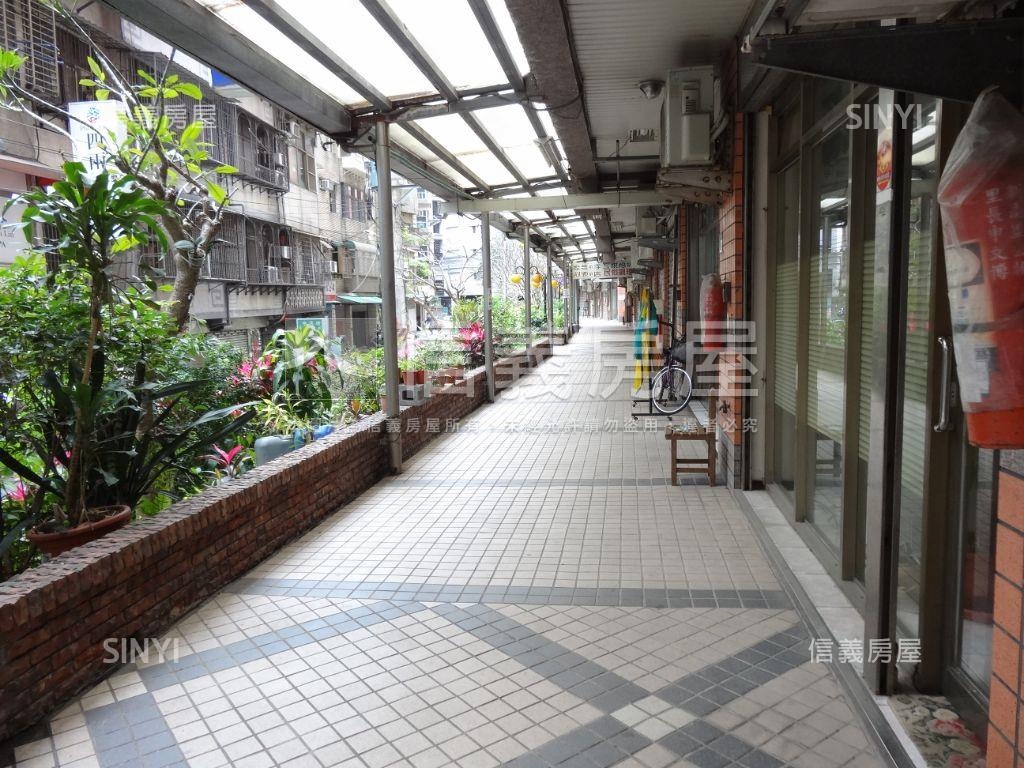 捷運～大老闆圓夢起飛店面房屋室內格局與周邊環境
