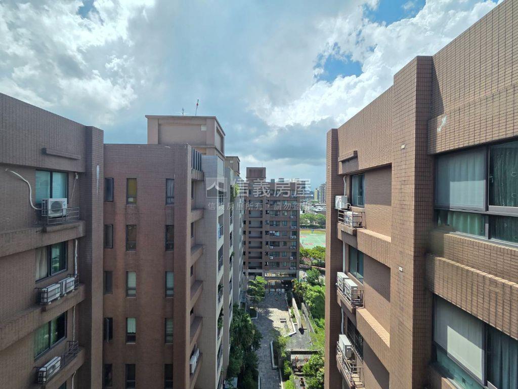 大有可觀採光美三房房屋室內格局與周邊環境