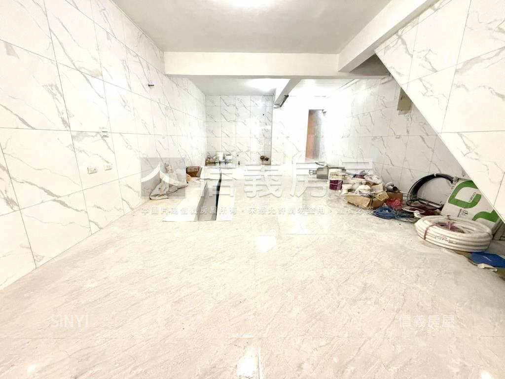 ⭐店面⭐巷寬１２米房屋室內格局與周邊環境
