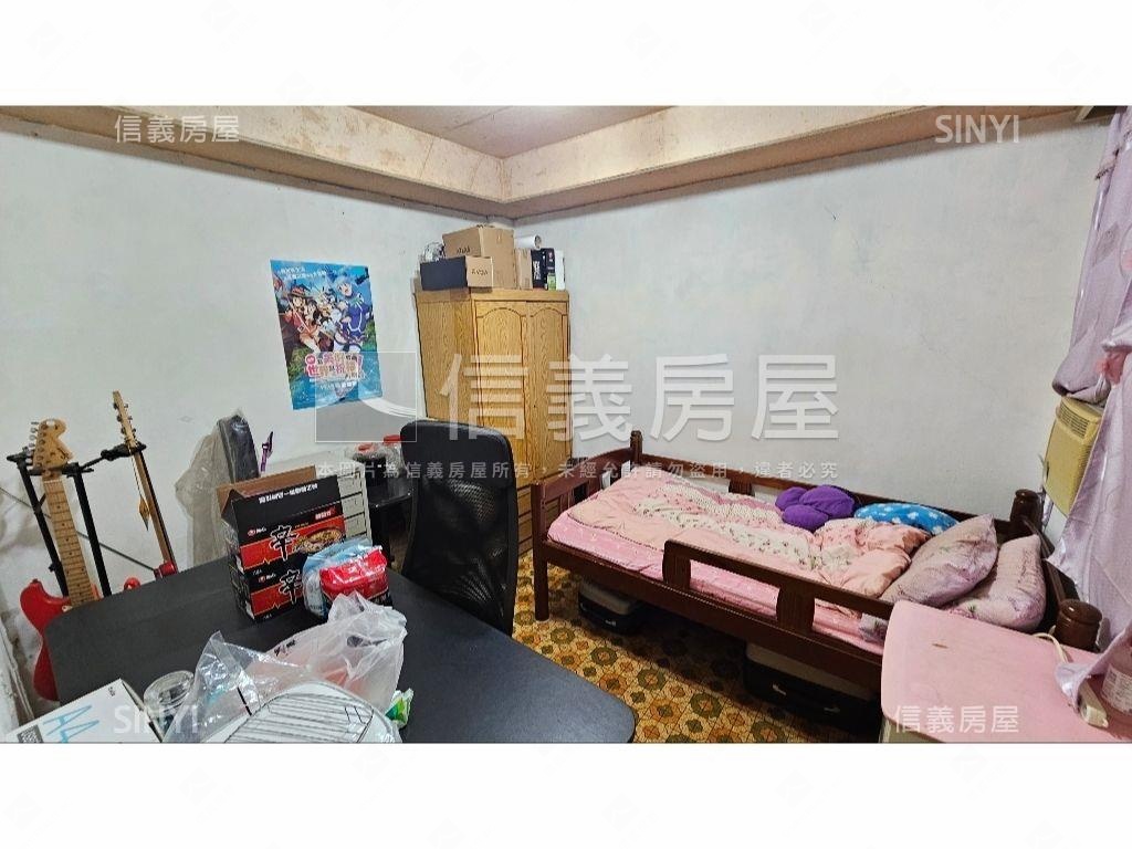 買一間近未來捷運宅邸房屋室內格局與周邊環境