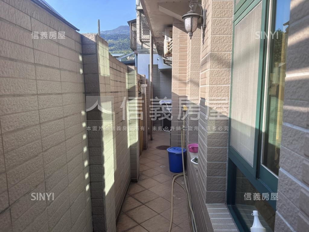 杏林二路精美透天房屋室內格局與周邊環境