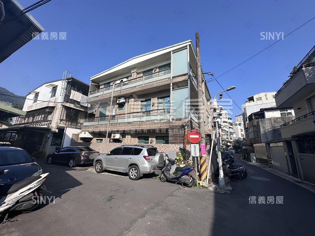 杏林二路精美透天房屋室內格局與周邊環境