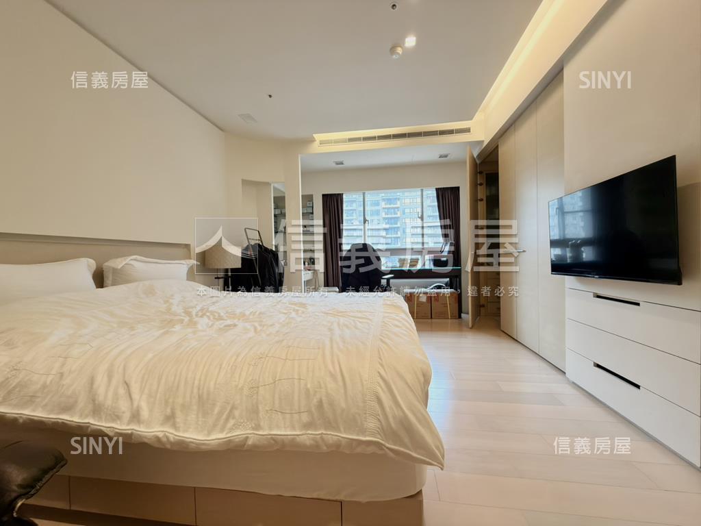 琉璃典藏四房｜三車位房屋室內格局與周邊環境