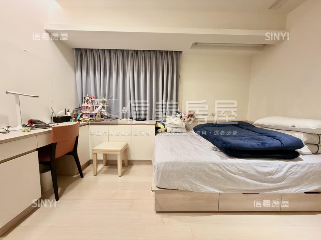 琉璃典藏四房｜三車位房屋室內格局與周邊環境