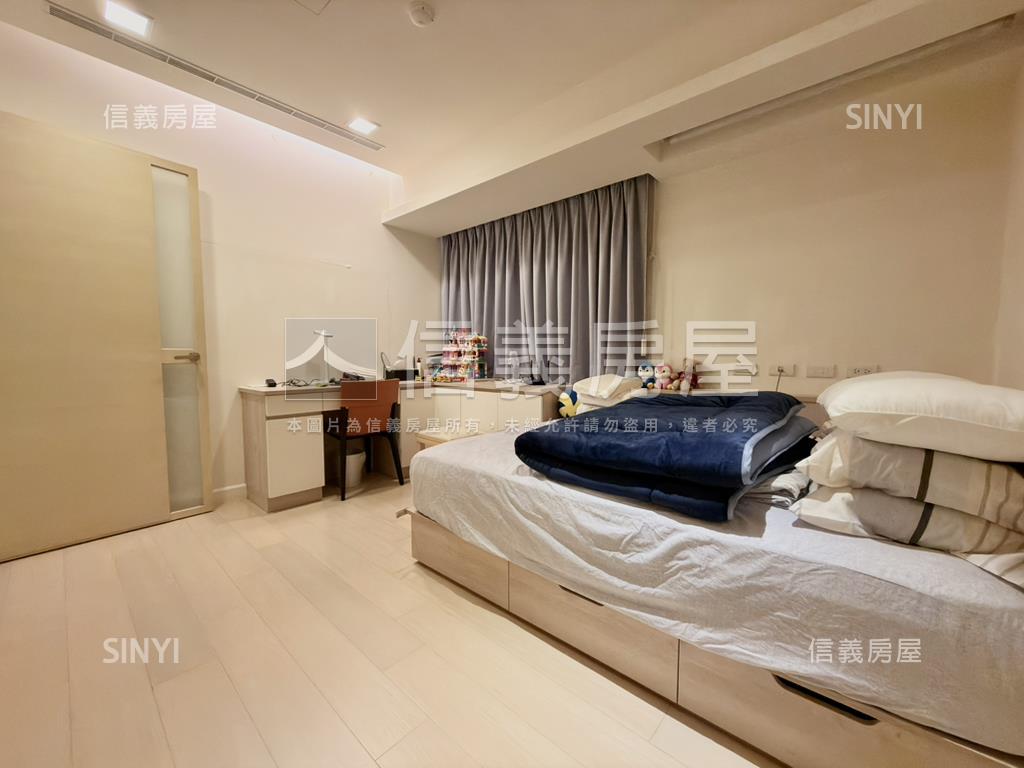 琉璃典藏四房｜三車位房屋室內格局與周邊環境