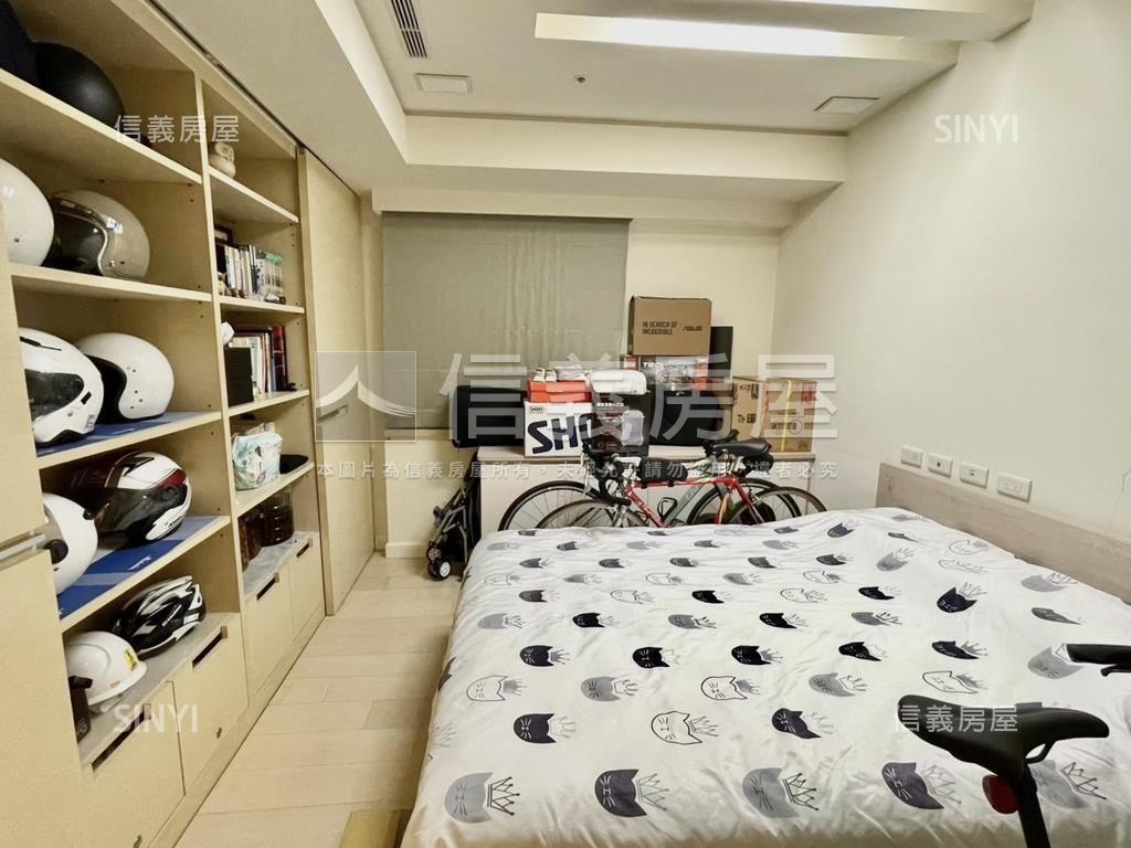 琉璃典藏四房｜三車位房屋室內格局與周邊環境