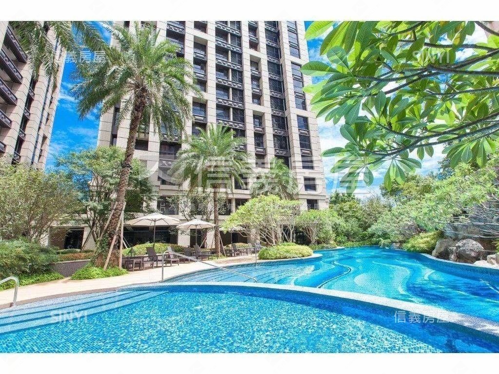 國美Ａ１夢幻四房車位房屋室內格局與周邊環境