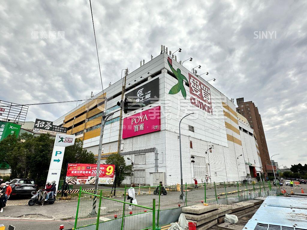 鄉林凱撒２房有車位房屋室內格局與周邊環境