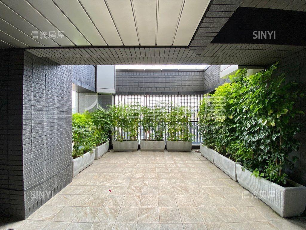 華山川稀有高樓珍藏露臺戶房屋室內格局與周邊環境