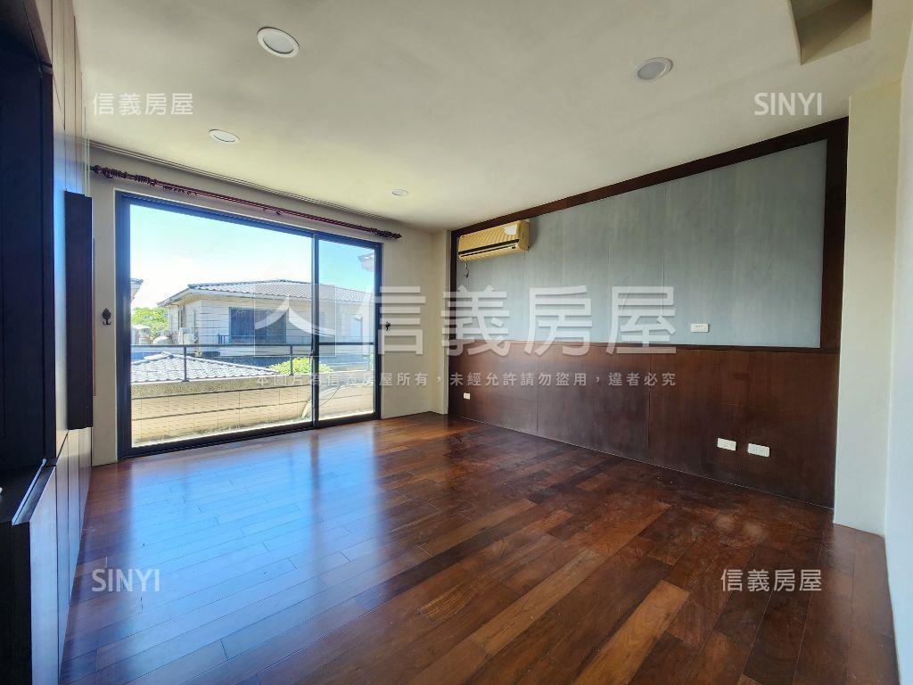 好市多商圈稀有車庫透天房屋室內格局與周邊環境