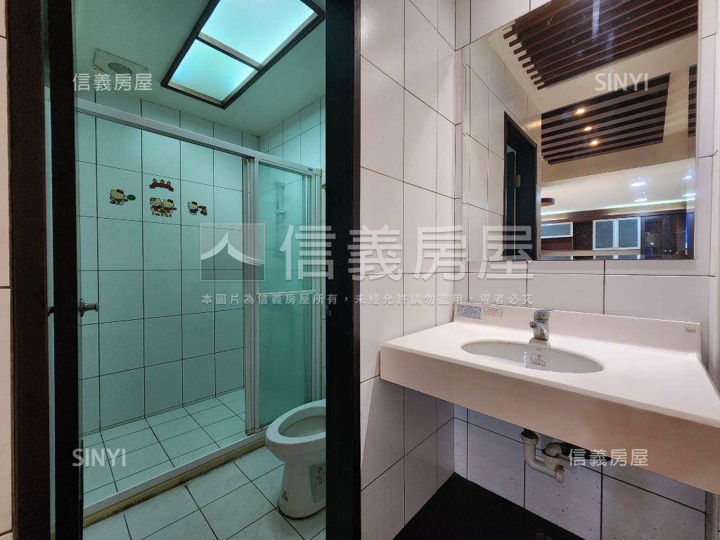 好市多商圈稀有車庫透天房屋室內格局與周邊環境