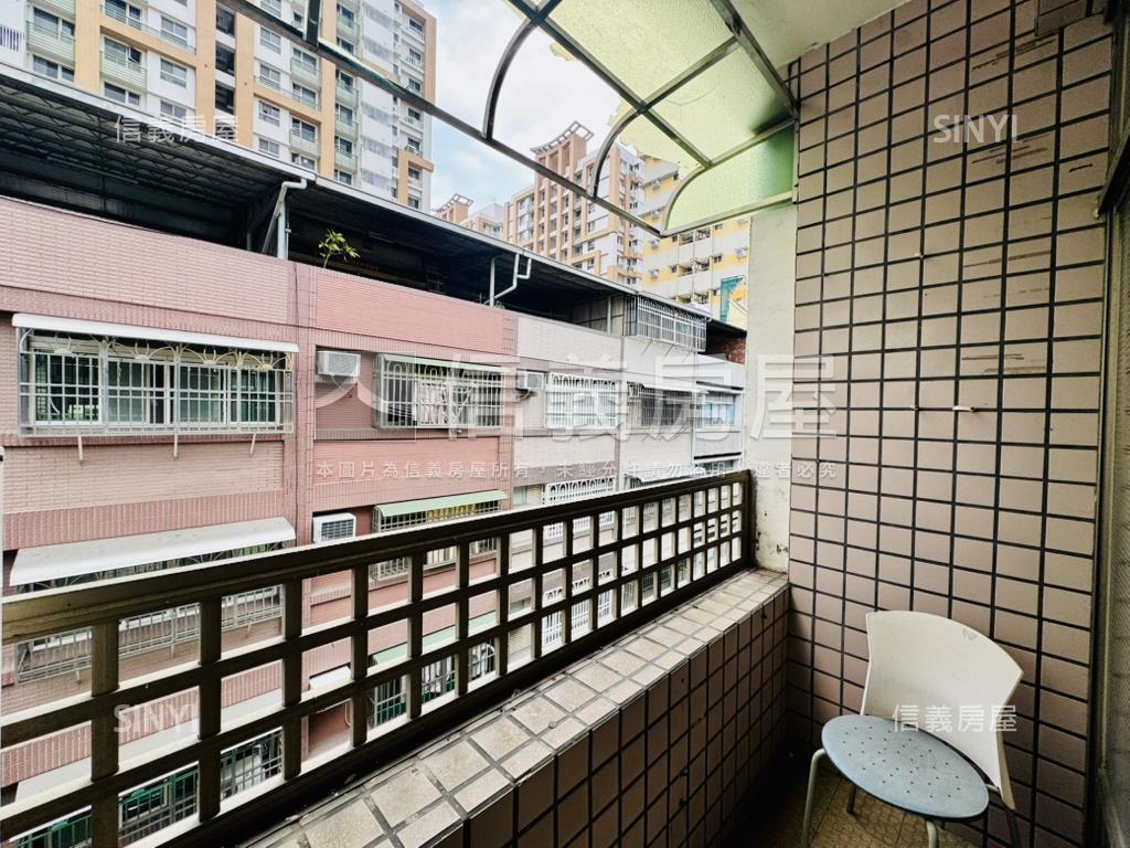 買大樓不如買正街騎樓透天房屋室內格局與周邊環境