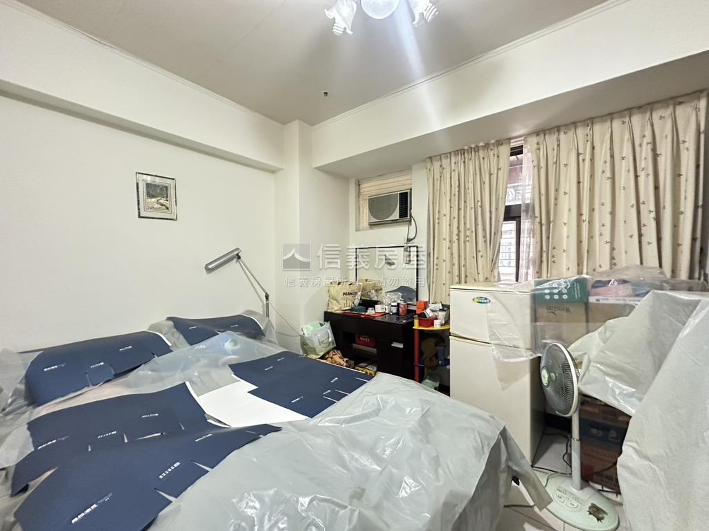 陸光新城Ａ區四房車位房屋室內格局與周邊環境