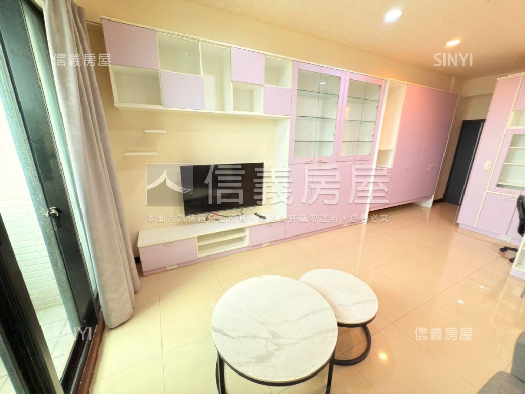 十二期高樓三房平車美裝潢房屋室內格局與周邊環境