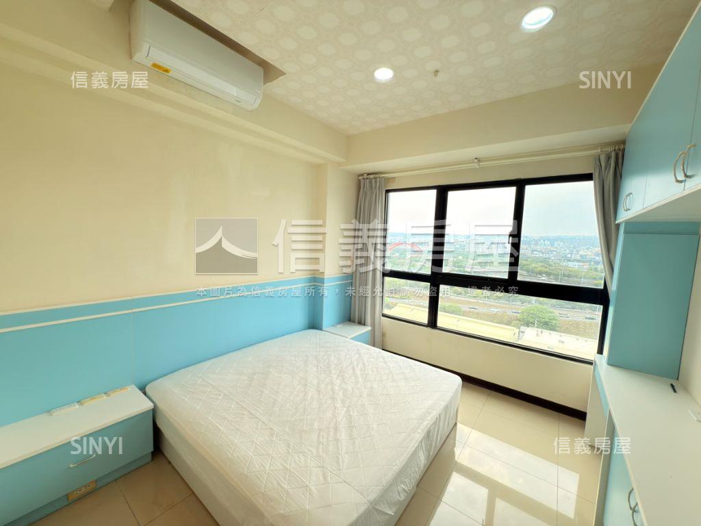 十二期高樓三房平車美裝潢房屋室內格局與周邊環境