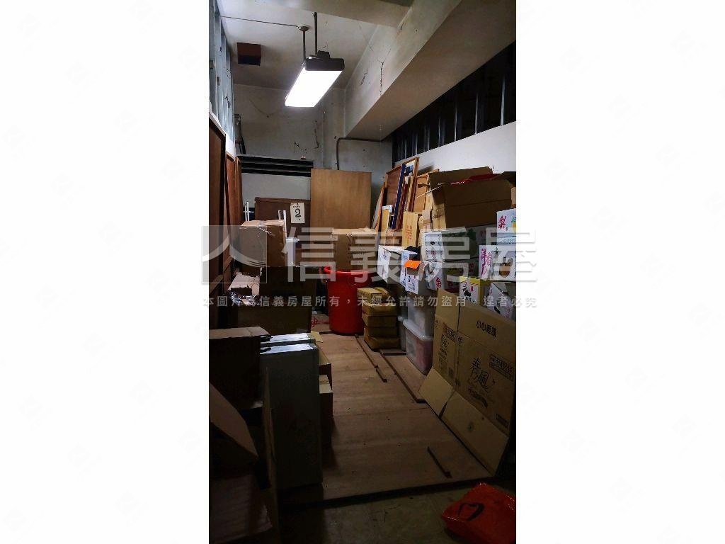 仁愛杭州收租等改建三角窗房屋室內格局與周邊環境