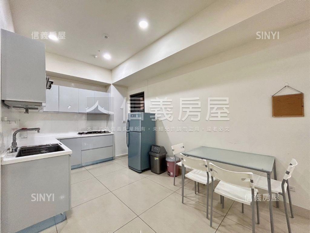 夢想好時光四房連號雙車位房屋室內格局與周邊環境